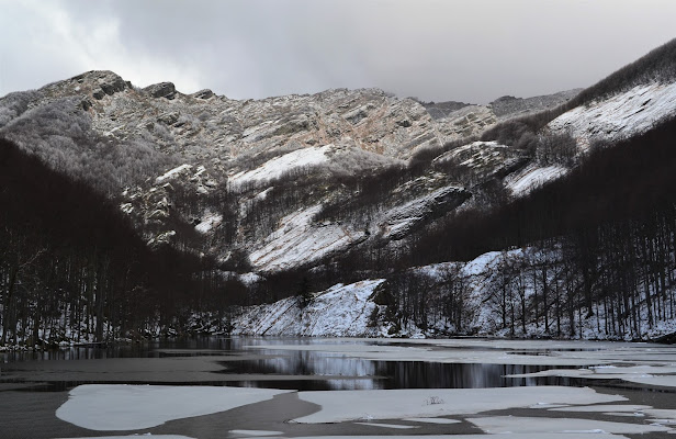 Il lago ghiacciato di elena_magnani