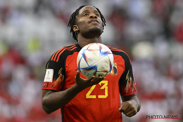 Michy Batshuayi dans de sales draps à Fenerbahce