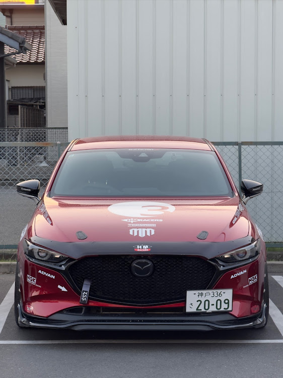 MAZDA3の4月もよろしくお願い致します🌸・桜と愛車・桜シーズン開幕・ドライブに関するカスタム事例の投稿画像2枚目