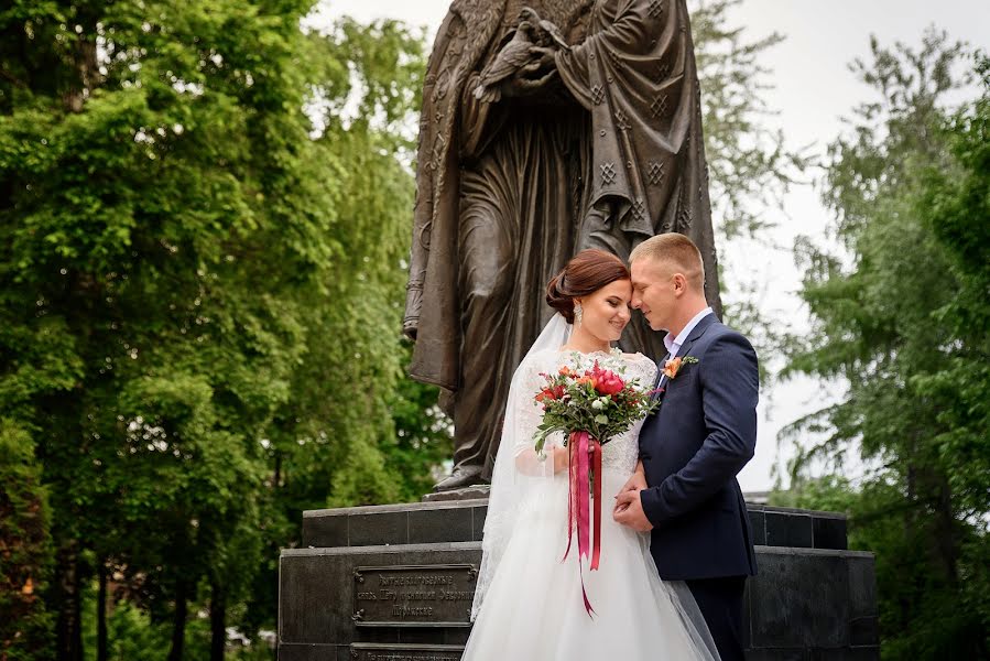 Wedding photographer Vitaliy Pestov (qwasder). Photo of 10 March 2018