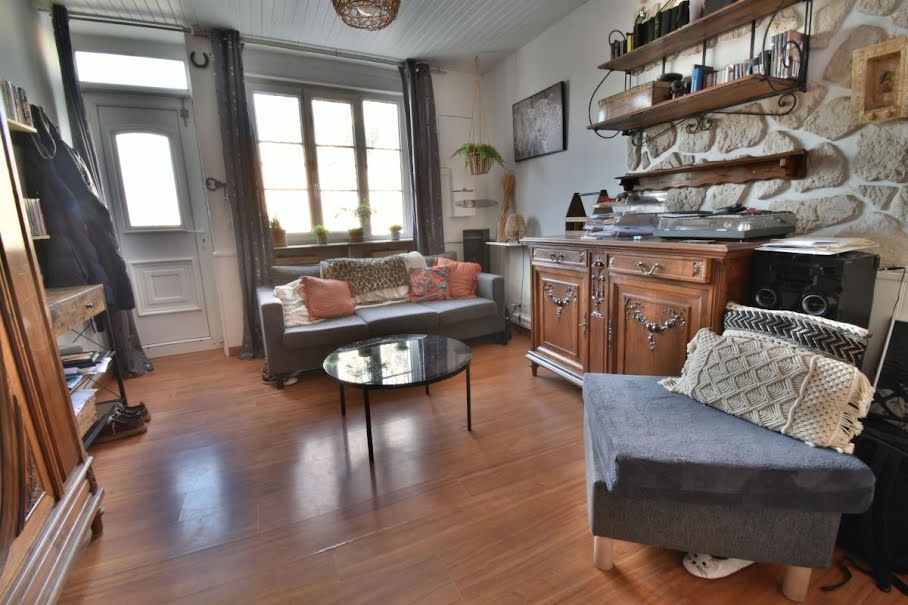 Vente maison 4 pièces 86 m² à Saint-Romans (38160), 179 000 €