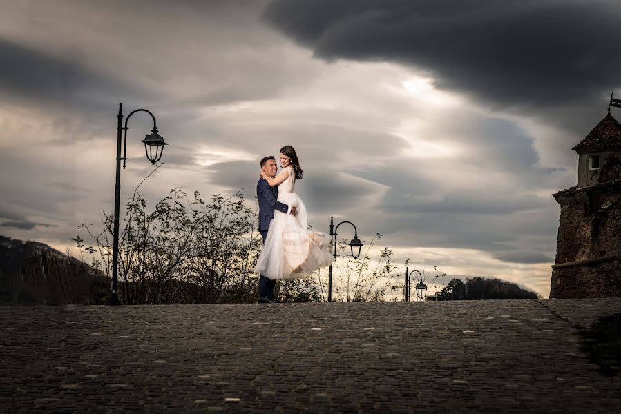 Photographe de mariage Ortansa Coculeana Alupei (alupeicoculeana). Photo du 7 mai 2020