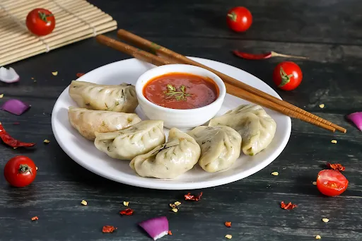 Chicken Tandoori Momos [6 Pieces]