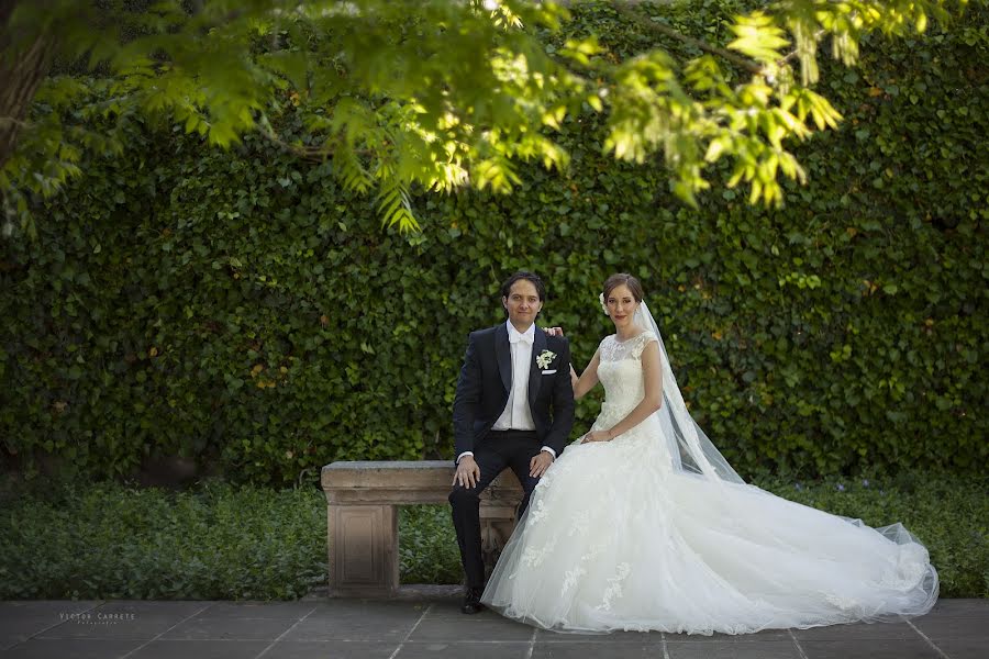 Fotografo di matrimoni Víctor Carrete (victorcarrete). Foto del 21 ottobre 2023