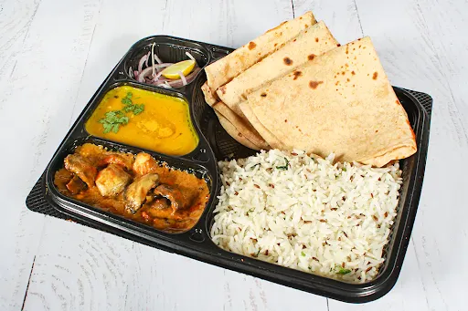 Dhaba Chicken Curry Meal Thali