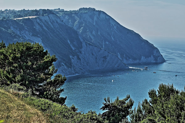 dove la montagna incontra il mare di francymas