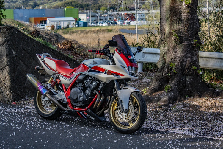 ぼるさんが投稿したバイクも好きに関するカスタム事例の投稿画像1枚目