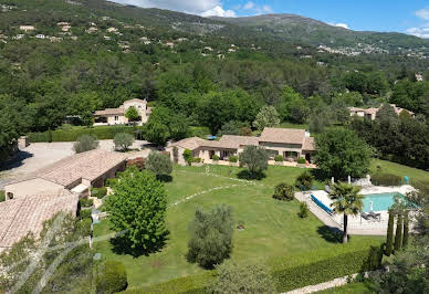 House with pool and terrace 3