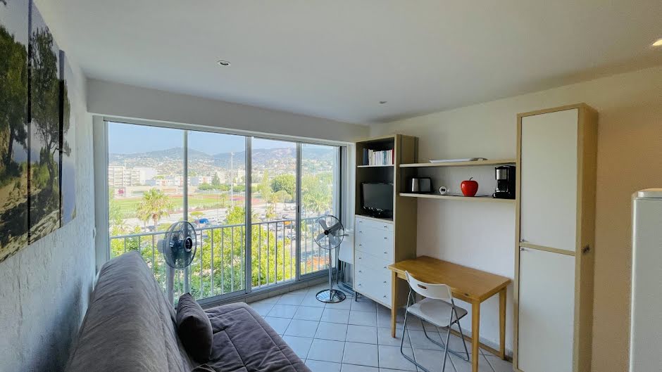 Vente appartement 1 pièce 20.72 m² à Le Lavandou (83980), 149 000 €