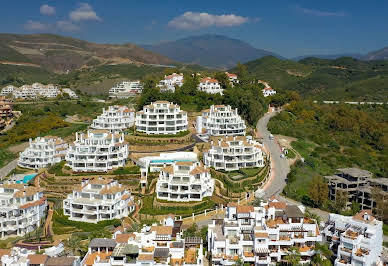 Apartment with terrace and pool 5