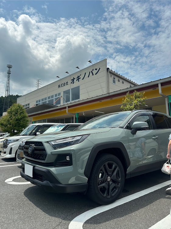 RAV4のドライブ・RAV4乗りさんと繋がりたいに関するカスタム事例の投稿画像1枚目