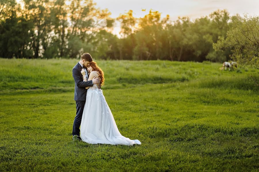 Wedding photographer Konstantin Tolokonnikov (tolokonnikov). Photo of 10 March 2020