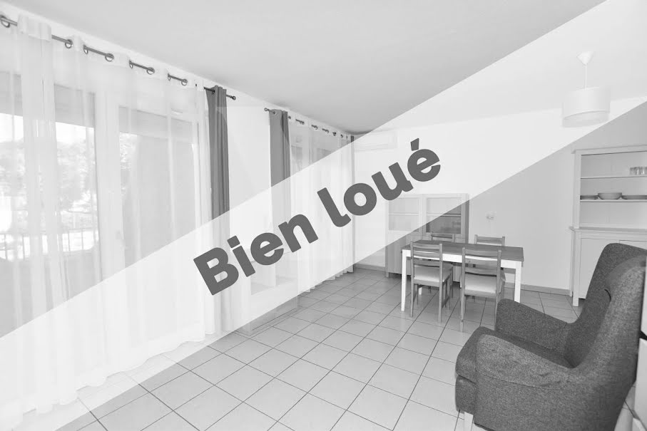 Location meublée appartement 1 pièce 30 m² à Beziers (34500), 670 €