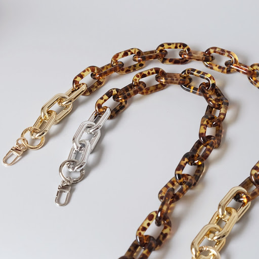 Title 5, Fashionable Acrylic Resin Chain With Contrastin...