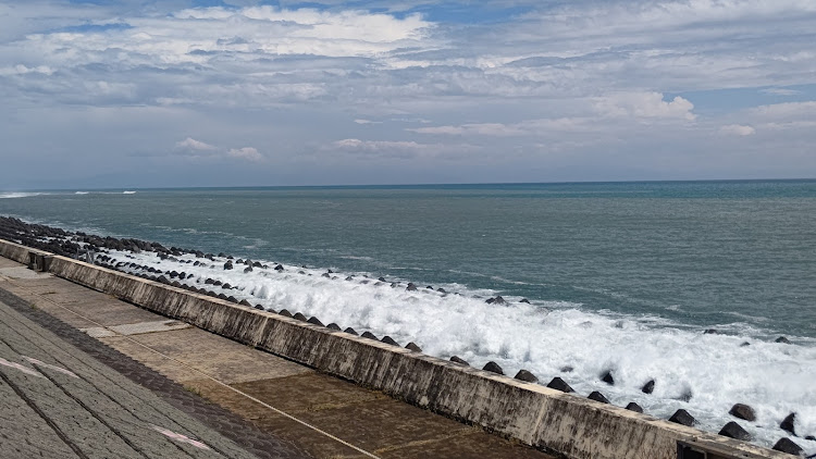 カマロ クーペの台風に気をつけて下さいに関するカスタム事例の投稿画像2枚目