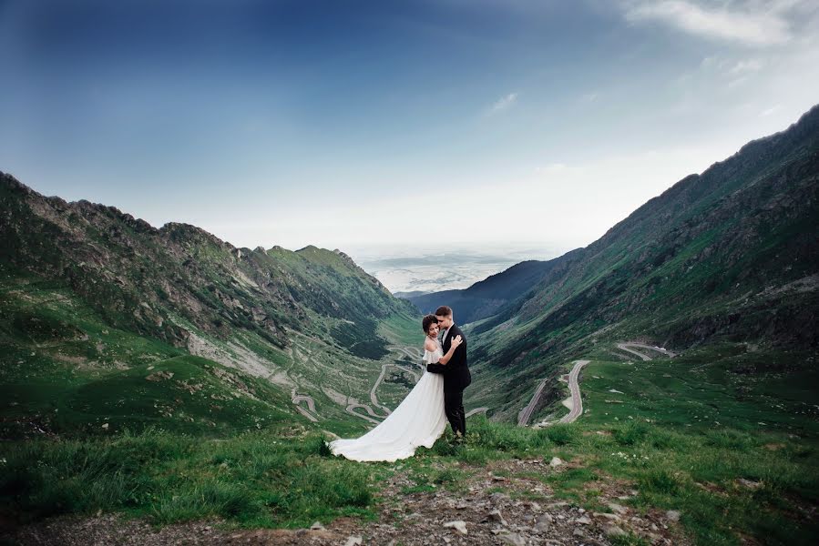 Fotógrafo de bodas Dmitro Lisyuk (dimontito). Foto del 17 de septiembre 2019