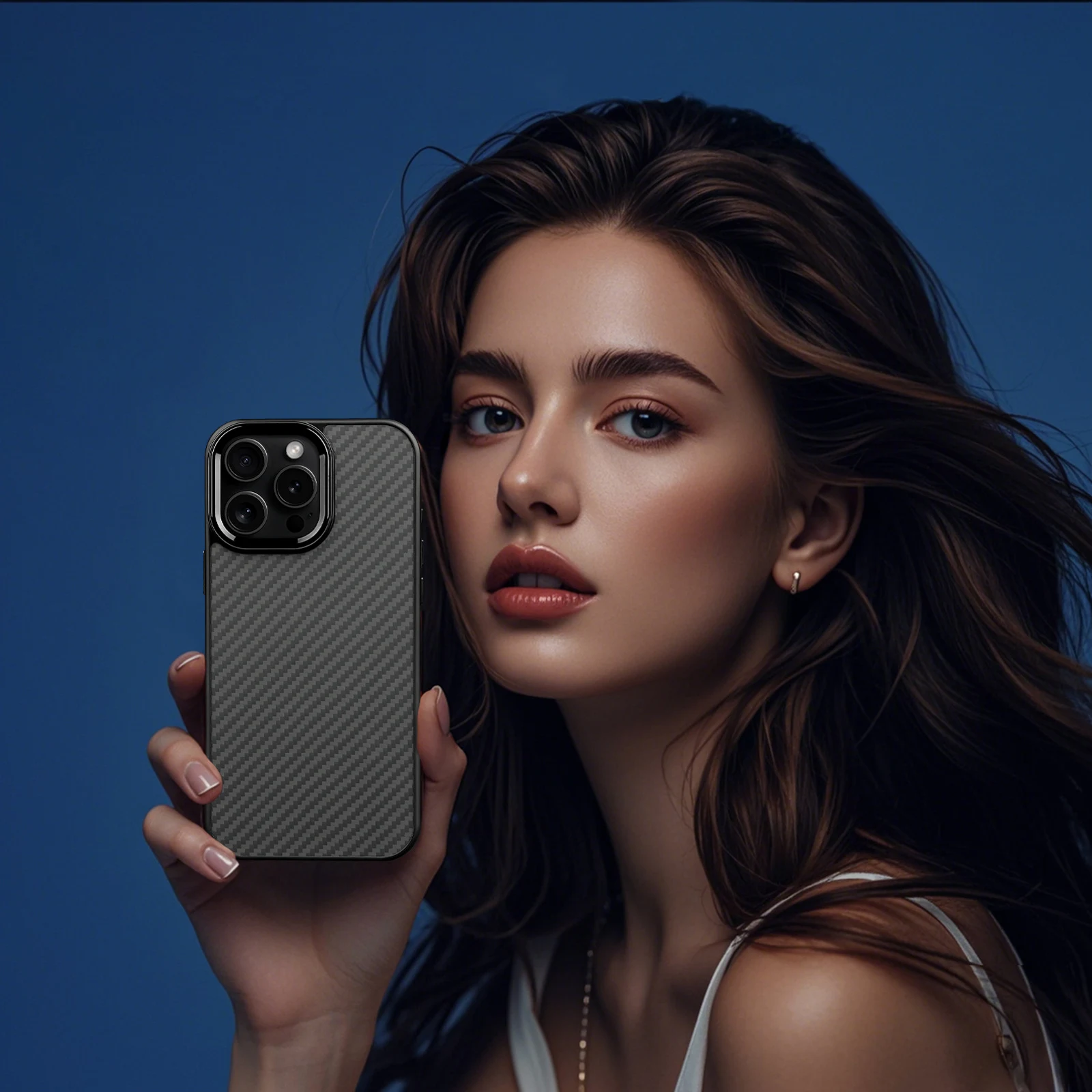 Title 6, Yeni Metal Çerçeveli Kevlar Cep Telefonu Kılıfı...
