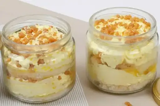 Butterscotch Cake In Jar [2 Piece]