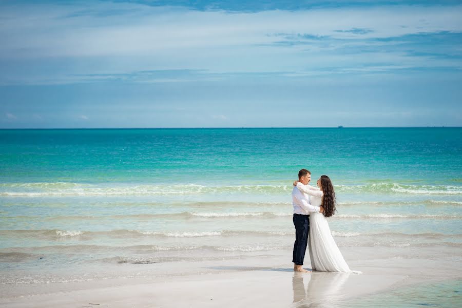 Wedding photographer Aleksandr Nefedov (nefedov). Photo of 5 November 2022