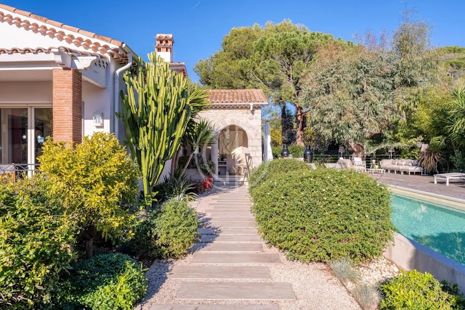 Vente villa 7 pièces 200 m² à Cannes (06400), 2 495 000 €