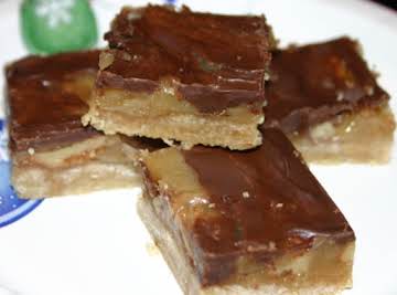 'Sinful' Butter Pecan Turtle Bars