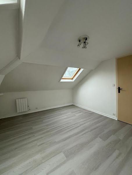 Location  appartement 1 pièce 22.25 m² à Le Havre (76600), 362 €