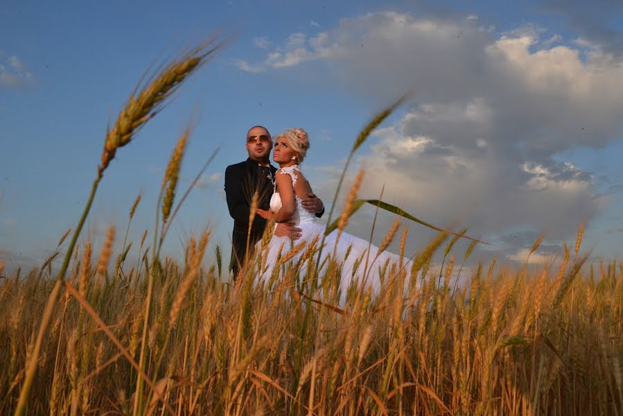 Fotógrafo de bodas Vladimir Umrikhin (volgar). Foto del 31 de julio 2014