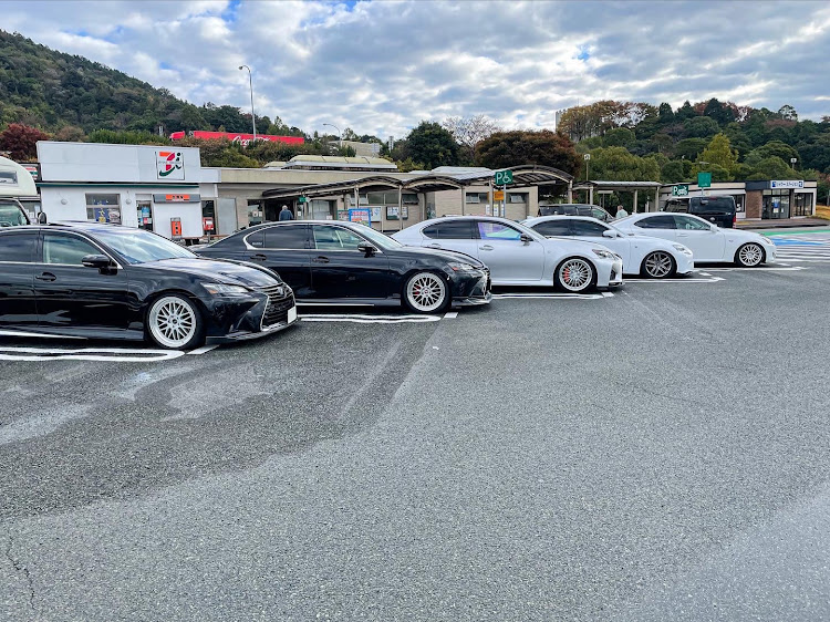 GSのLexus・GS・オフ会・MT・ドライブに関するカスタム事例の投稿画像2枚目