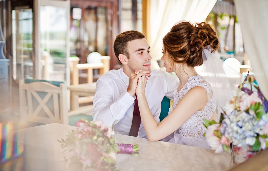 Photographe de mariage Inna Bezzubikova (innochka-thebest). Photo du 14 août 2016