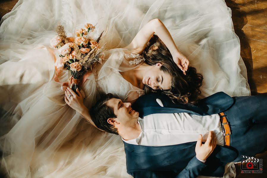 Wedding photographer Anton Yakobchuk (yakobchuk). Photo of 9 April 2019