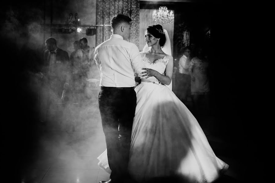 Fotografo di matrimoni Yura Danilovich (danylovych). Foto del 20 marzo 2019