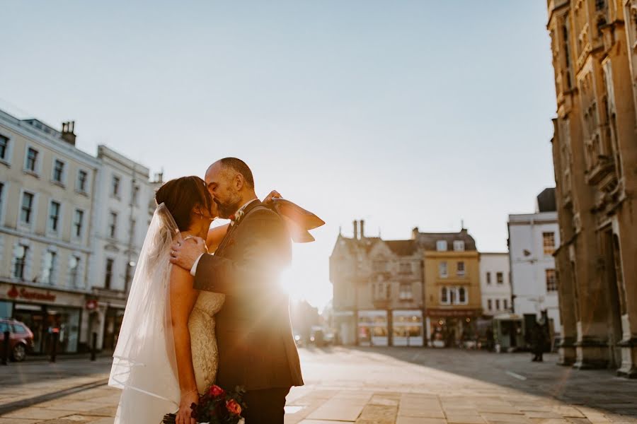 Fotógrafo de casamento Siobhan Beales (siobhanbealesph). Foto de 2 de julho 2019