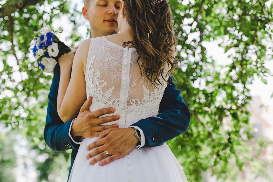 Fotografo di matrimoni Evelin Elmest (evelinelmest). Foto del 28 febbraio 2017