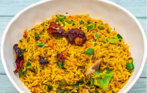 Veg Singapuri Fried Rice