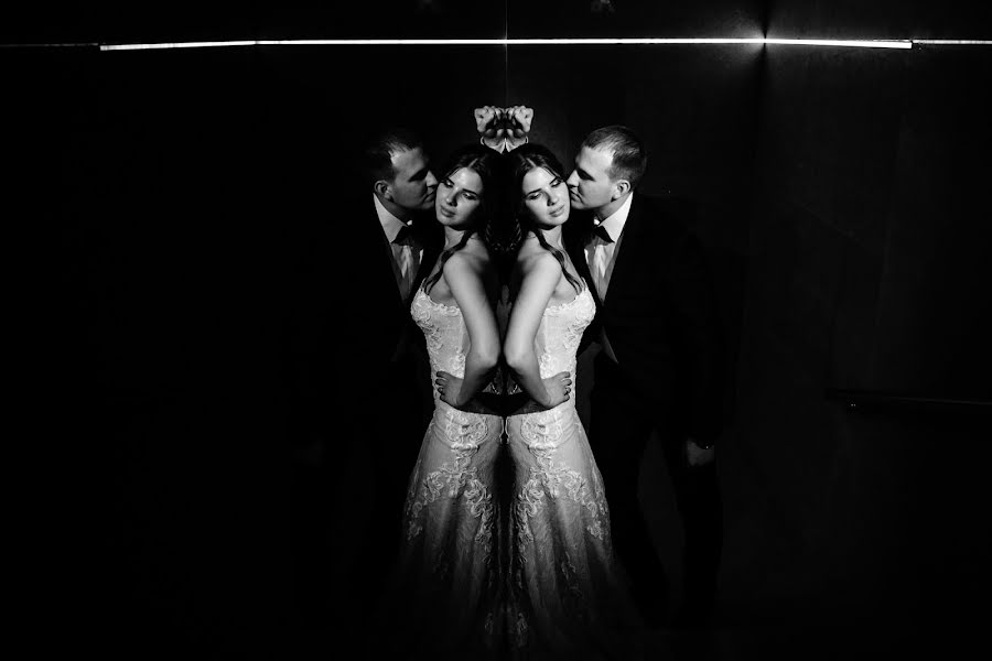 Wedding photographer Aleksandr Dyadkin (duetphotomoments). Photo of 16 August 2018