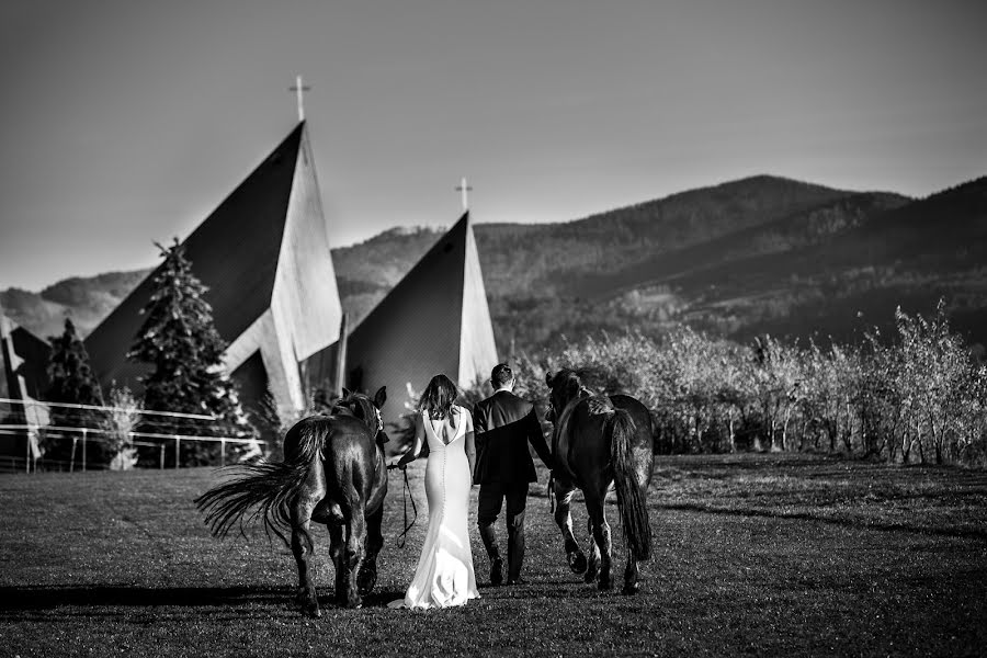 Fotógrafo de casamento Krzysztof Jaworz (kjaworz). Foto de 16 de novembro 2020