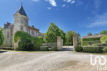 château à Caraman (31)