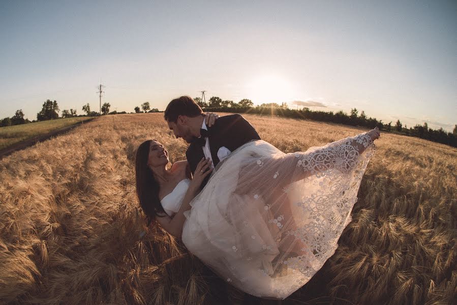 Photographe de mariage Daniel Piluch (danielpiluch). Photo du 24 février 2020