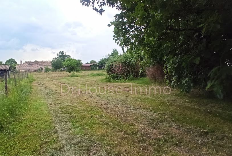  Vente Terrain agricole - à Saint-Genès-de-Lombaud (33670) 