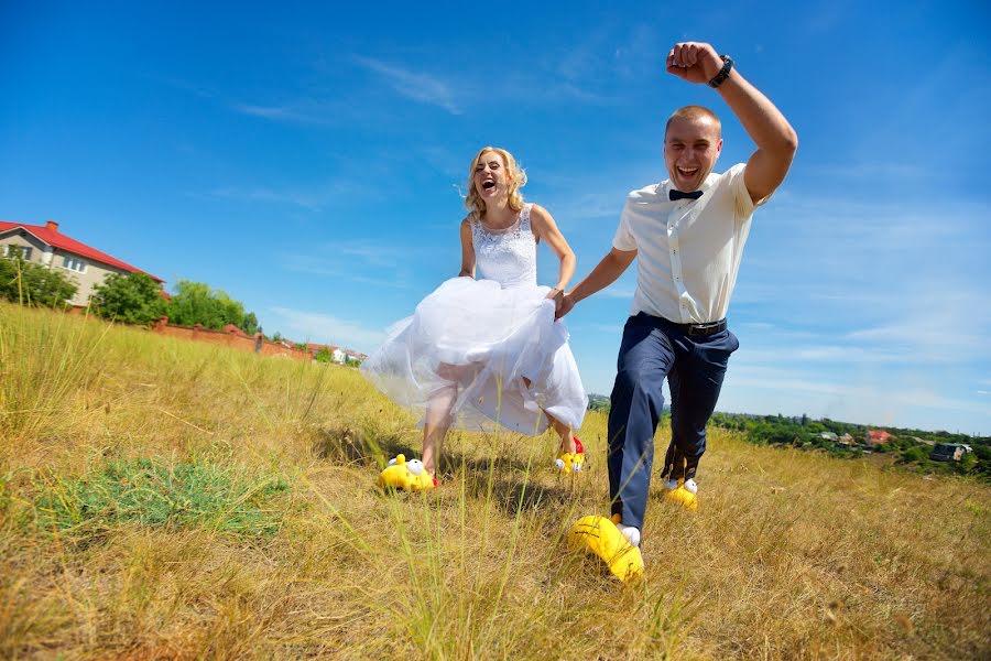 Fotógrafo de casamento Pavlo Hlushchuk (hlushchuk). Foto de 23 de agosto 2015