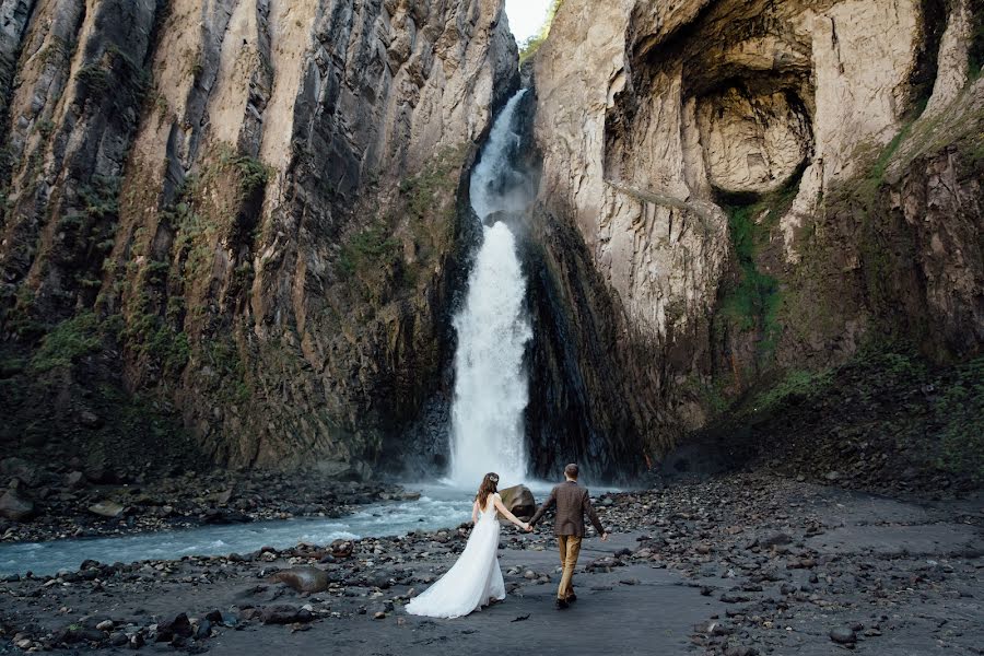 Fotógrafo de bodas Tibard Kalabek (tibard07). Foto del 22 de septiembre 2021