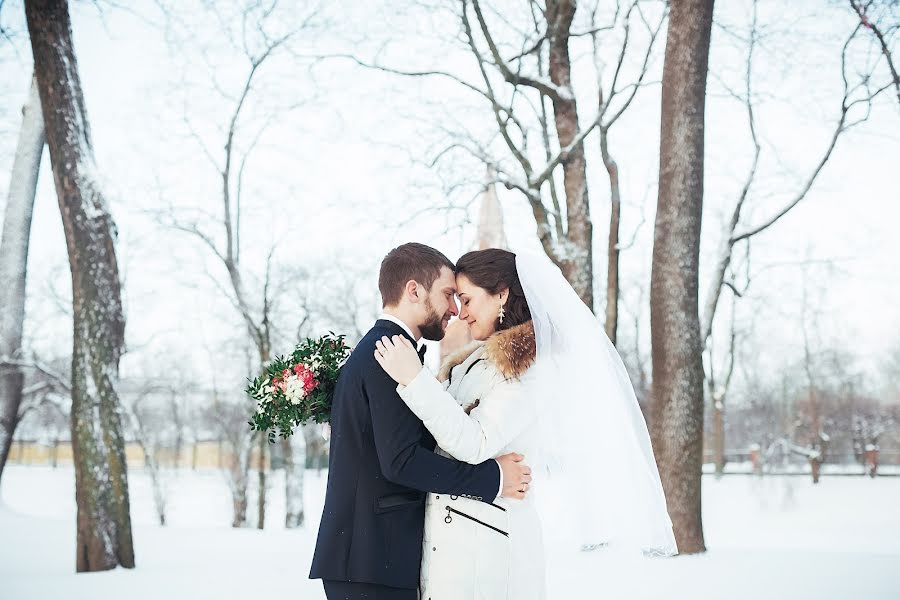 Wedding photographer Anton Esenin (aesenin). Photo of 25 January 2016