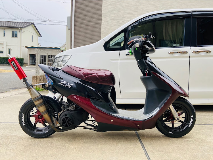 こんちゃん|･`ω･)✨さんが投稿したライブディオZX・AF35・ホイール塗装編に関するカスタム事例の投稿画像10枚目