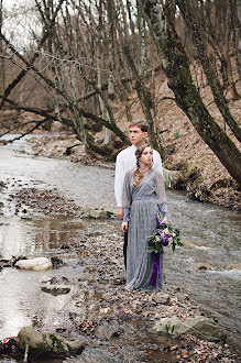 Fotógrafo de casamento Sveta Sukhoverkhova (svetasu). Foto de 21 de abril 2017