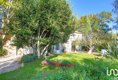 Maison avec piscine et terrasse 2