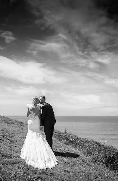 Fotógrafo de bodas Carolyn Oakley (carolynoakleyph). Foto del 13 de mayo 2022