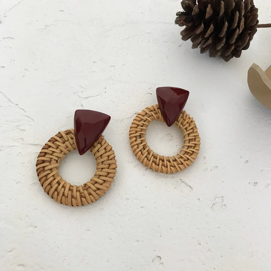 Zuid-Koreaanse vintage ronde rotan oorbellen met overdreven geometrie, perfect voor een stijlvolle en unieke look.