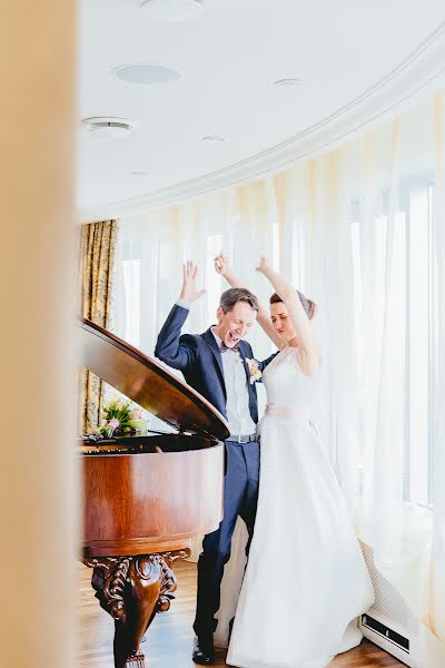 शादी का फोटोग्राफर Aleksandr Uglov (uglov)। नवम्बर 12 2016 का फोटो