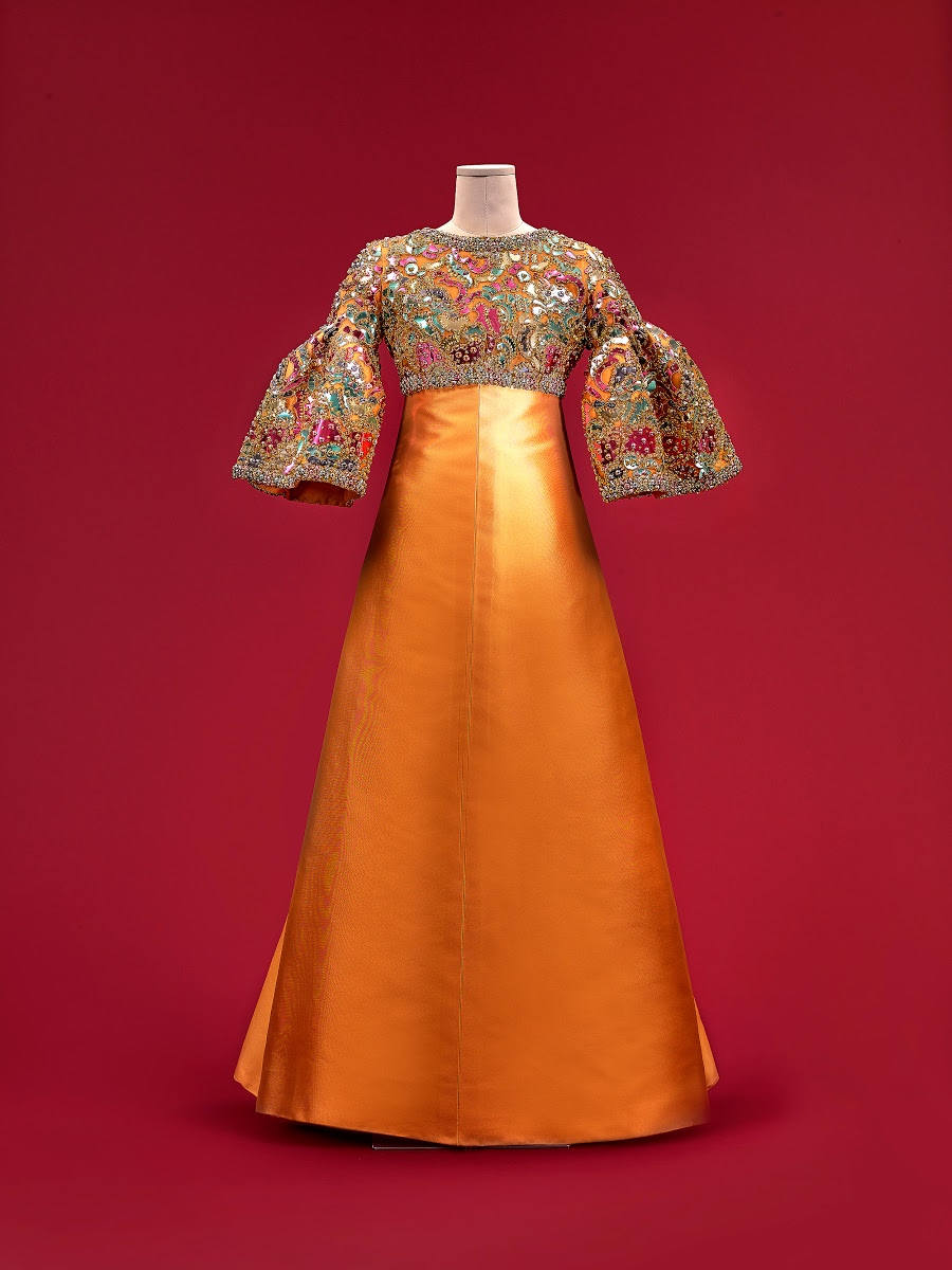 Fit a Her Majesty Queen Wardrobe Created by Pierre Balmain - Queen Sirikit Museum of Textiles — Arts & Culture