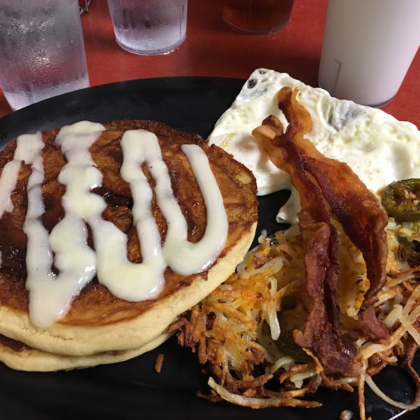 Gluten-Free Pancakes at The Flipping Egg